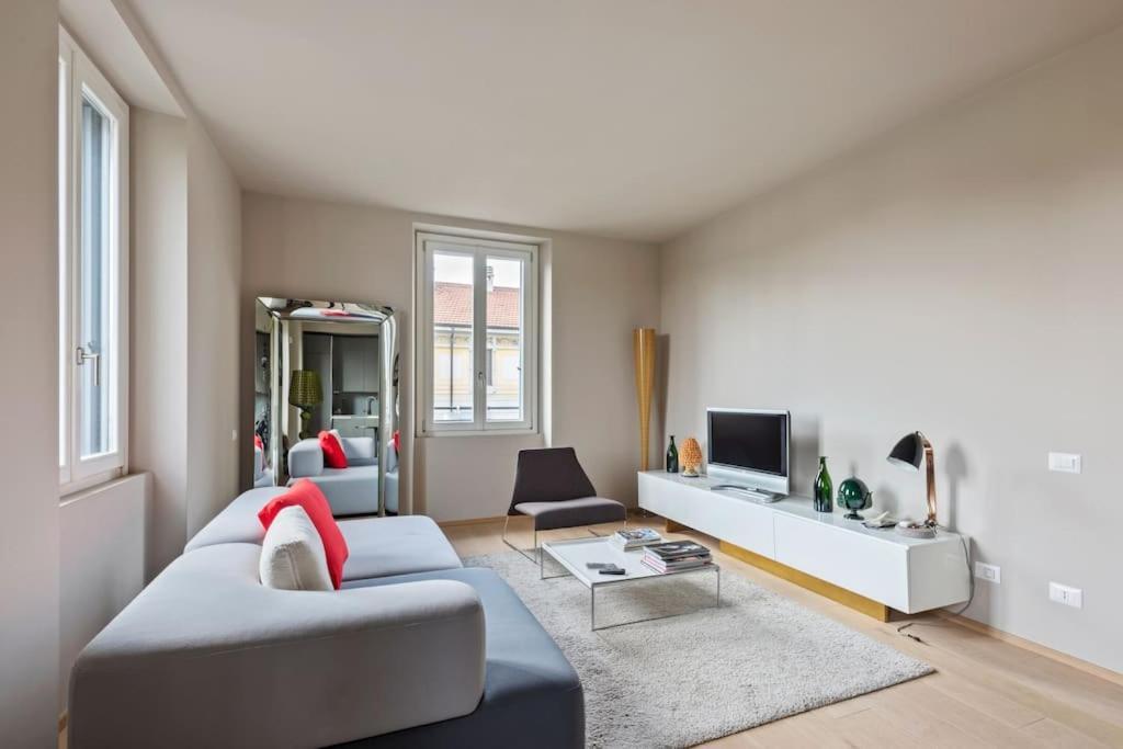 Appartamento Easylife - Stylish Design In Fashion District Milano